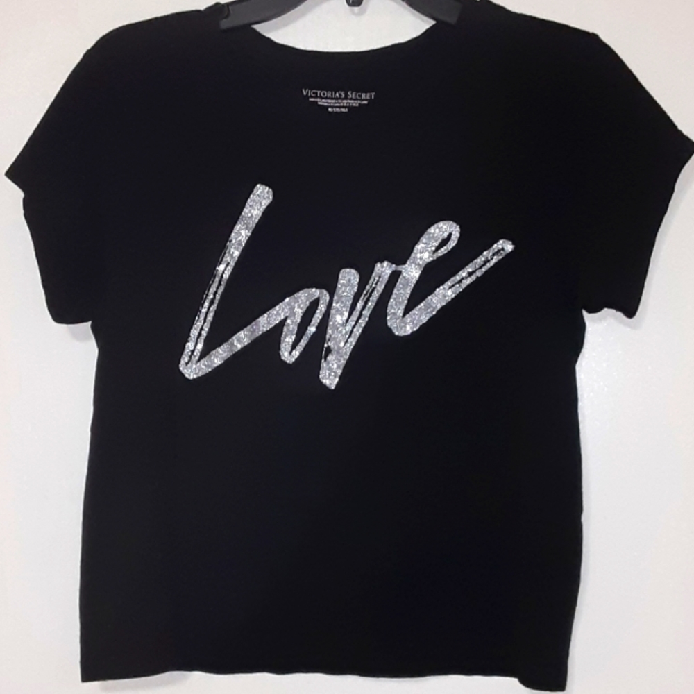 🌞SZ M VICTORIA'S SECRET GRAPHIC CROPPED TEE